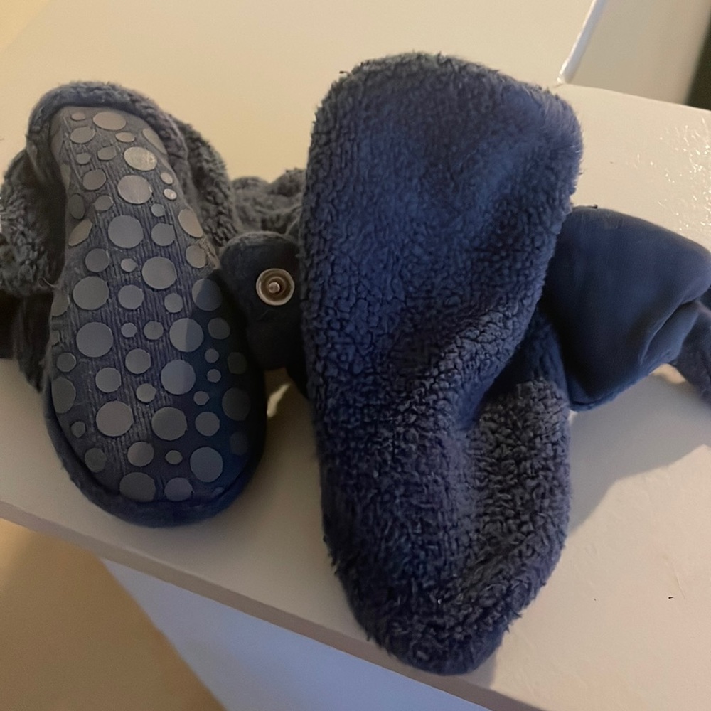 Zutano baby booties